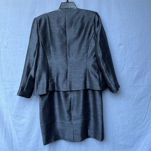 Preston & York Shimmering Gray 2 piece Dress & Jacket. Sz 10/12 - Picture 6 of 14